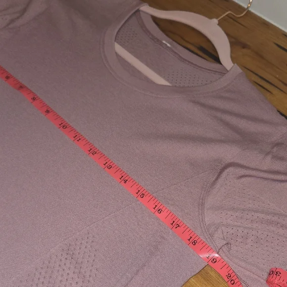 Lululemon Athletica Dusty Pink - Picture 5 of 9